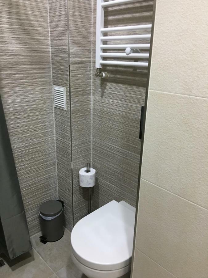 Moonlight Hotel Stăuceni Zewnętrze zdjęcie